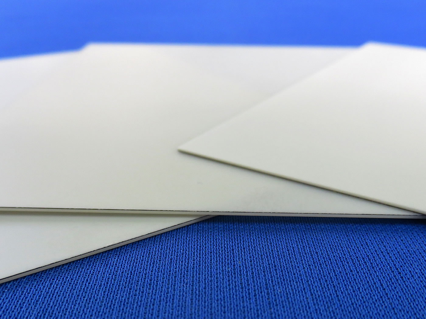 Standard-Size AlN 170 W Aluminum Nitride Thin Substrates2